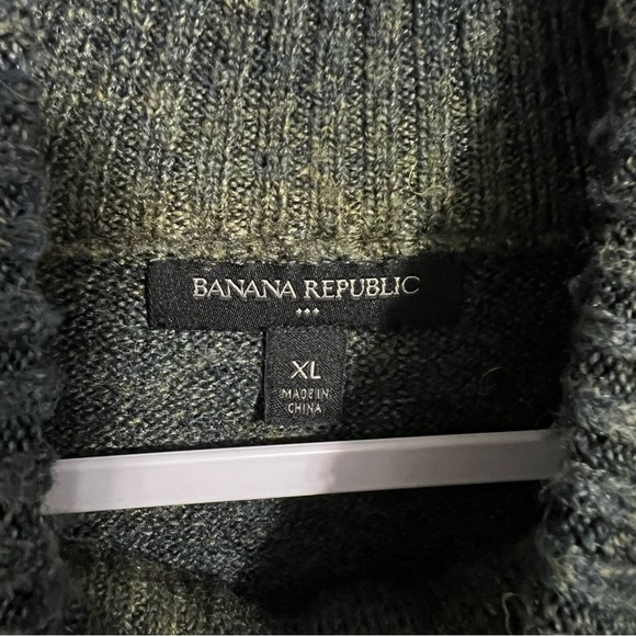 Banana Republic Green Gradient Button Mock Neck Wool Blend Sweater size XL - Picture 4 of 7
